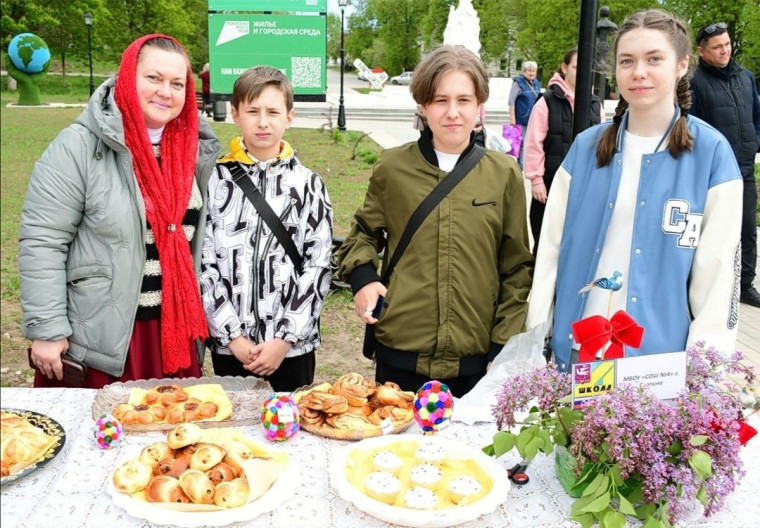 Пасхальная благотворительная ярмарка.